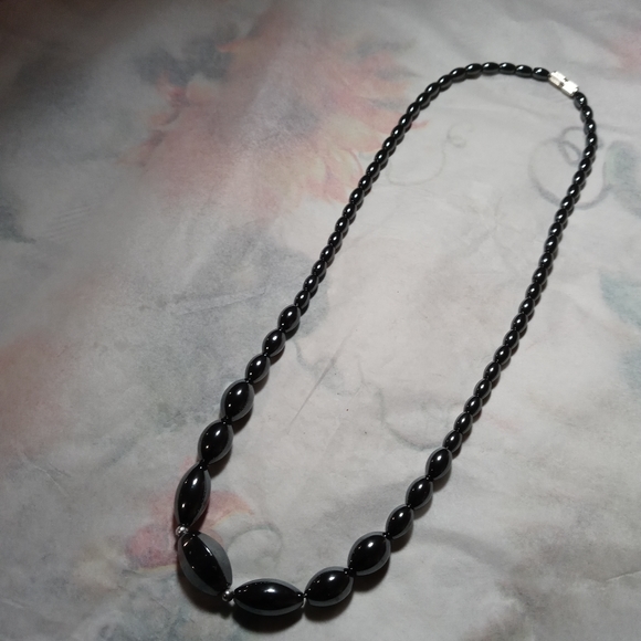 Necklace - Picture 2 of 4